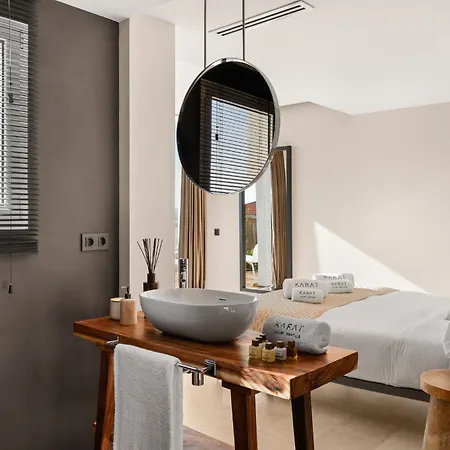 ヴィラ Karat Stone アデヘ